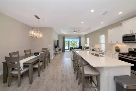 Dining - 4815 Deep Creek Ter, Parrish, FL 34219 photo 2 of 3