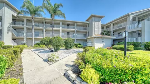 9630 Club South Cir #6309, Sarasota, FL 34238