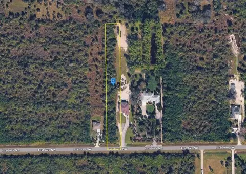 365 41st Ave NW, Naples, FL 34120