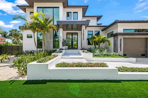 7233 Pine Needle Rd, Sarasota, FL 34242