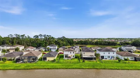 View/Area - 11016 Daybreak Gln, Parrish, FL 34219 photo 7 of 15