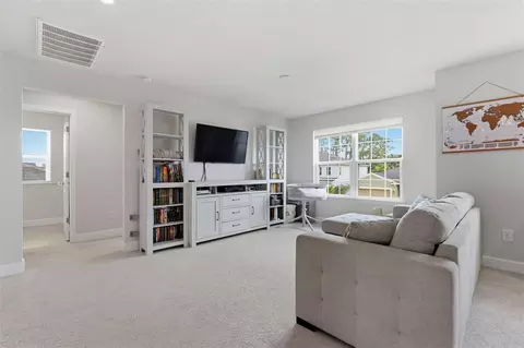 Entry Way - 11016 Daybreak Gln, Parrish, FL 34219 photo 5 of 6