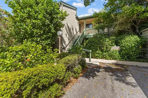 1511 Pelican Point Dr #279, Sarasota, FL 34231