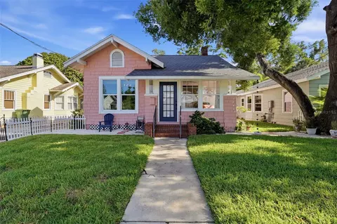 2330 7th Ave W, Bradenton, FL 34205