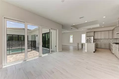 Living - 6028 Cat Claw Ln, Bradenton, FL 34210 photo 7 of 8