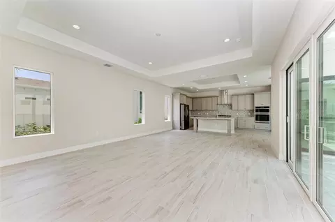 Living - 6028 Cat Claw Ln, Bradenton, FL 34210 photo 2 of 8