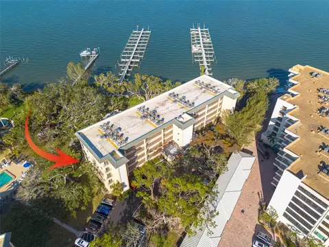 8635 Midnight Pass Rd #201C, Sarasota, FL 34242