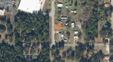 310 Florida Dr, Palatka, FL 32177