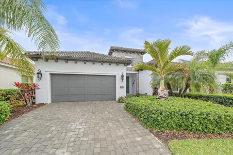 208 Corelli Dr, Nokomis, FL 34275