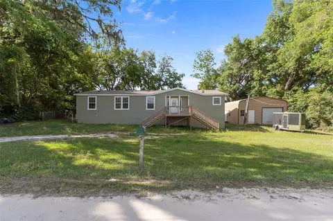 38616 Coleen Ave, Zephyrhills, FL 33540