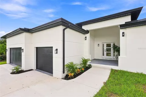 7731 Pinedale Dr, Port Charlotte, FL 33981