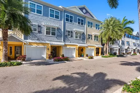 6057 Moorings Dr S, Saint Petersburg, FL 33712