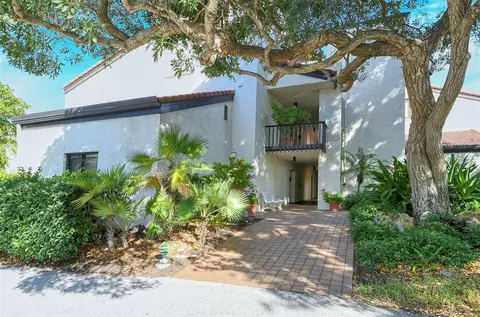 2039 Gulf Of Mexico Dr #G3-203, Longboat Key, FL 34228