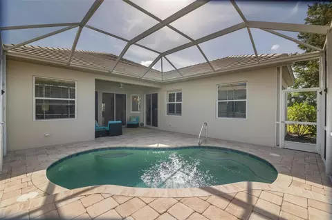 Exterior - 12150 Maple Ridge Dr, Parrish, FL 34219 photo 3 of 6