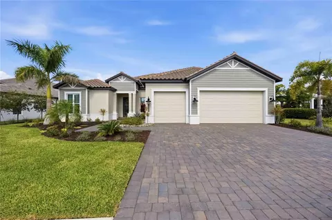 18045 Home Run Dr, Venice, FL 34293