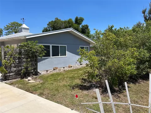 5313 Kensington St, Sarasota, FL 34232