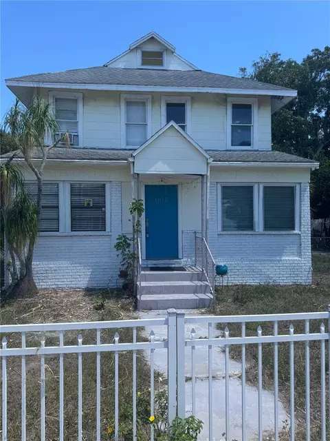 1015 12th St W, Bradenton, FL 34205