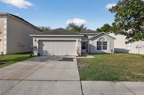 321 Squires Grove Dr, Winter Haven, FL 33880