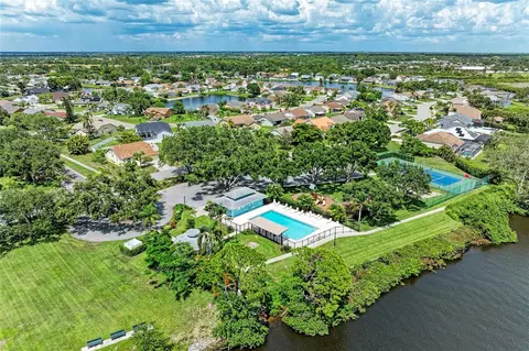 View/Area - 1007 50th St E, Bradenton, FL 34208 photo 11 of 14