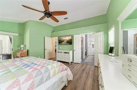 Bedroom - 1007 50th St E, Bradenton, FL 34208 photo 3 of 8