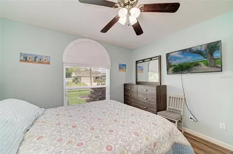 Bedroom - 1007 50th St E, Bradenton, FL 34208 photo 7 of 8