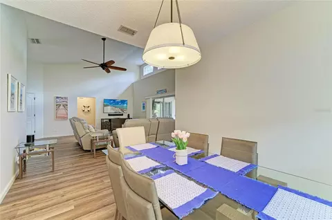 Dining - 1007 50th St E, Bradenton, FL 34208 photo 3 of 3
