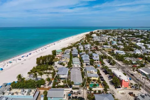 107 Pine Ave, Anna Maria, FL 34216