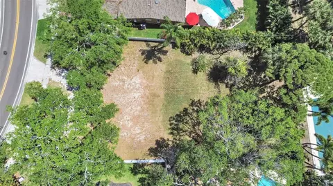 5438 Bayou Grande Blvd NE, Saint Petersburg, FL 33703