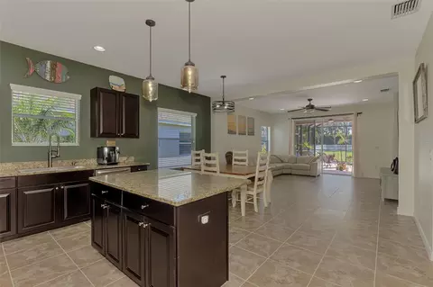 Kitchen - 1526 Westover Ave, Parrish, FL 34219 photo 2 of 5