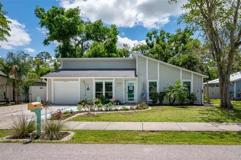 4014 Hina Dr, Sarasota, FL 34241