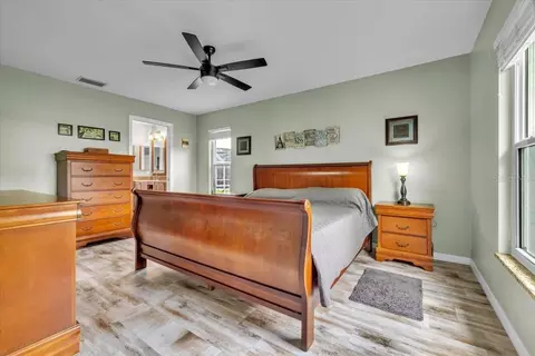 Bedroom - 3022 45th Way E, Bradenton, FL 34203 photo 1 of 6