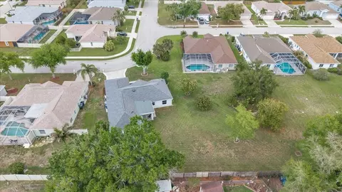 View/Area - 3022 45th Way E, Bradenton, FL 34203 photo 2 of 4
