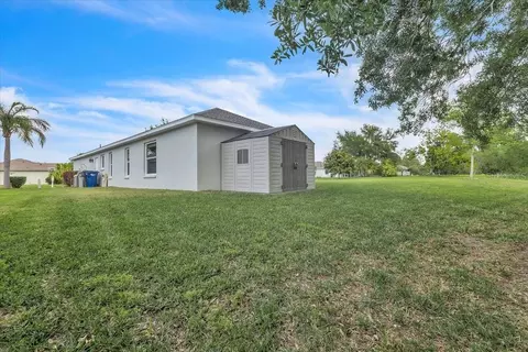 Exterior - 3022 45th Way E, Bradenton, FL 34203 photo 10 of 10