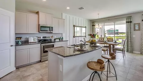 11936 Kingsley Trl, Parrish, FL 34219 photo 2