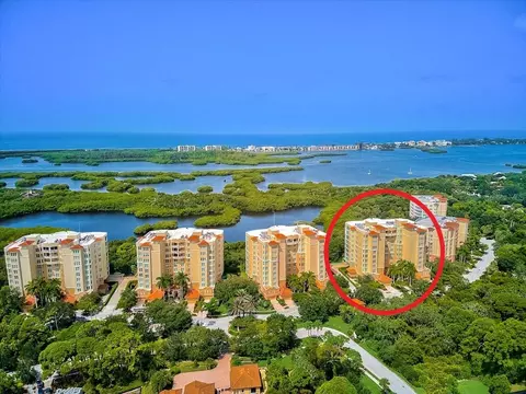 409 N Point Rd #1001, Osprey, FL 34229