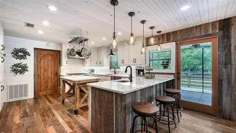 Kitchen - 6521 219th St E, Bradenton, FL 34211 photo 1 of 5