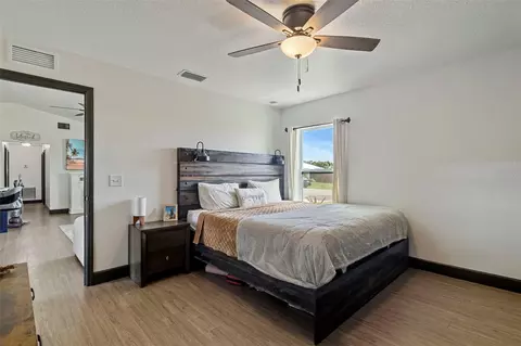 Bedroom - 1620 SE Haven Dr, Arcadia, FL 34266 photo 6 of 8