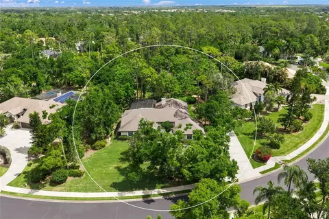 7758 Silver Bell Dr, Sarasota, FL 34241