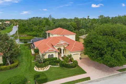 4588 Tuscana Dr, Sarasota, FL 34241