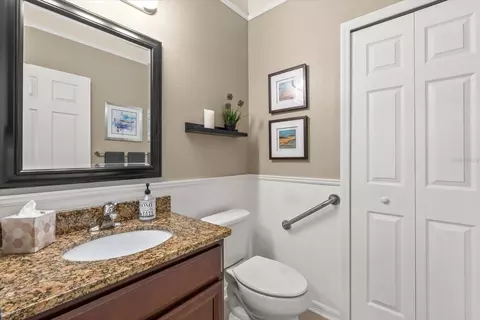 Bath - 8036 111th Ter E, Parrish, FL 34219 photo 4 of 4