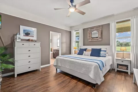 Bedroom - 8036 111th Ter E, Parrish, FL 34219 photo 1 of 7