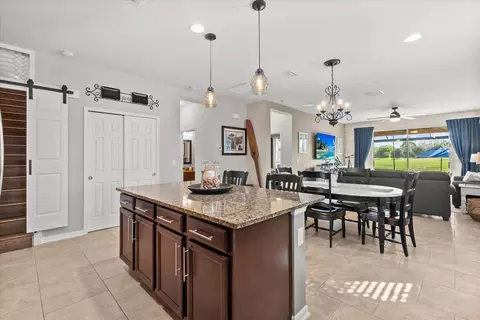 Kitchen - 8036 111th Ter E, Parrish, FL 34219 photo 7 of 7