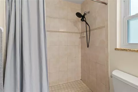 Bath - 5910 Bella Rd, Parrish, FL 34219 photo 3 of 3