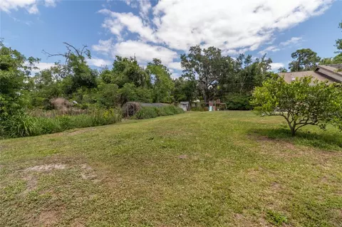 Exterior - 5910 Bella Rd, Parrish, FL 34219 photo 6 of 14
