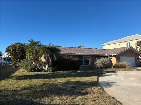 741 Old Compass Rd, Longboat Key, FL 34228