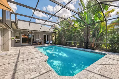 Exterior - 5106 76th St E, Bradenton, FL 34203 photo 6 of 12
