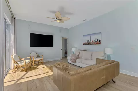 Living - 5106 76th St E, Bradenton, FL 34203 photo 1 of 5