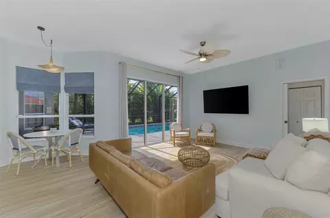 Living - 5106 76th St E, Bradenton, FL 34203 photo 3 of 5