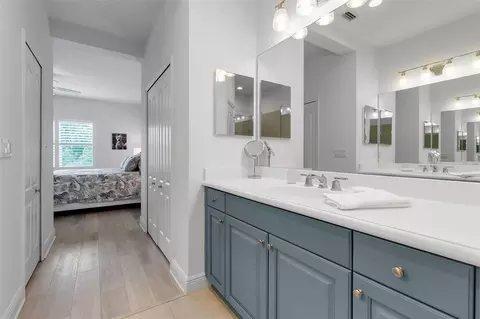Bath - 4521 Deep Creek Ter, Parrish, FL 34219 photo 2 of 5