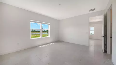 Bedroom - 17682 Sylvester Dr, Venice, FL 34293 photo 4 of 11